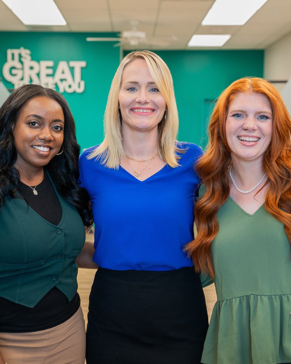 GreatClips's tweet photo. Looking for more than just your next job? ✂️ Discover a career with opportunities to learn, grow, and take the next step with Great Clips! Learn more here: https://t.co/pGXKr9bgoF https://t.co/OssnaOp6sv