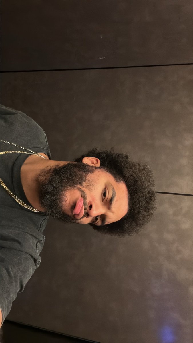 flocko_508's tweet photo. Tired 🥱 https://t.co/XD5WdlsSVK