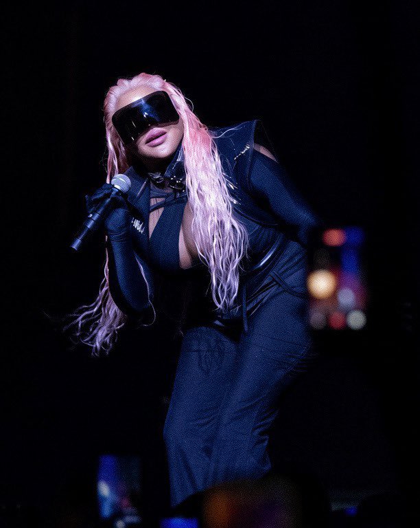 LilKimUK's tweet photo. 🚨: Lil’ Kim Live In Luxembourg https://t.co/xh0EonL1KY