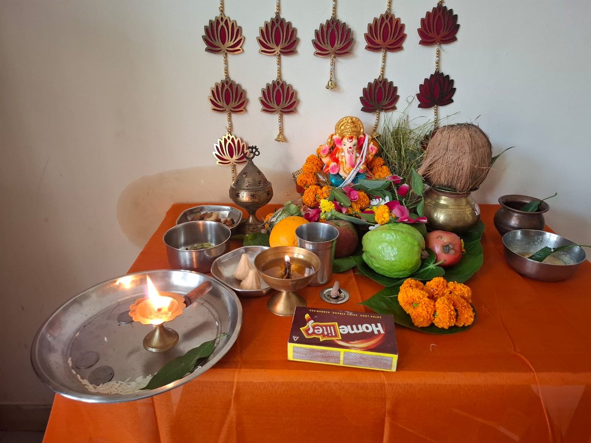 pushpathak's tweet photo. जय श्री गणेश जी 🙏 
 ऊं गणेशाय नमः 🙏 🥀 https://t.co/az5h79PDNX