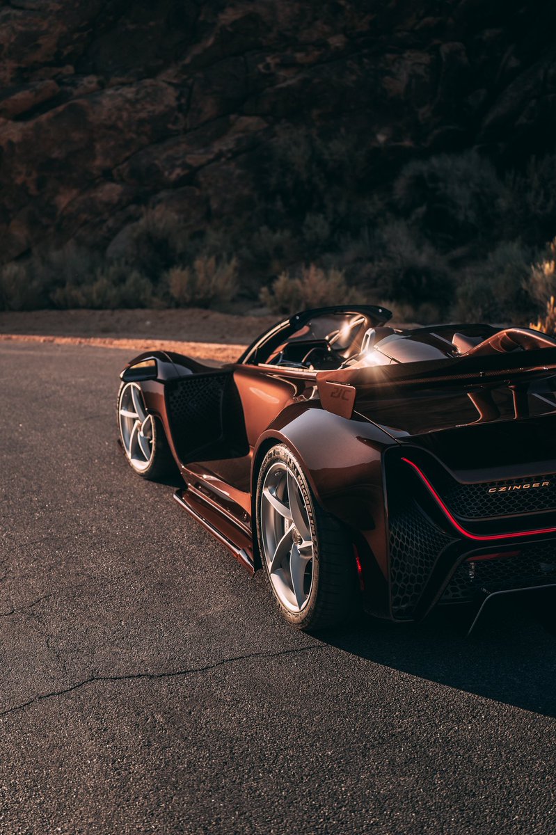 CzingerVehicles's tweet photo. Producing the most downforce of any open-top road car, the 21C Spyder pairs visceral performance with craftsmanship at every angle.

#Czinger21C #MadeInAmerica #CaliforniaHypercar https://t.co/TCHTjnBQU8