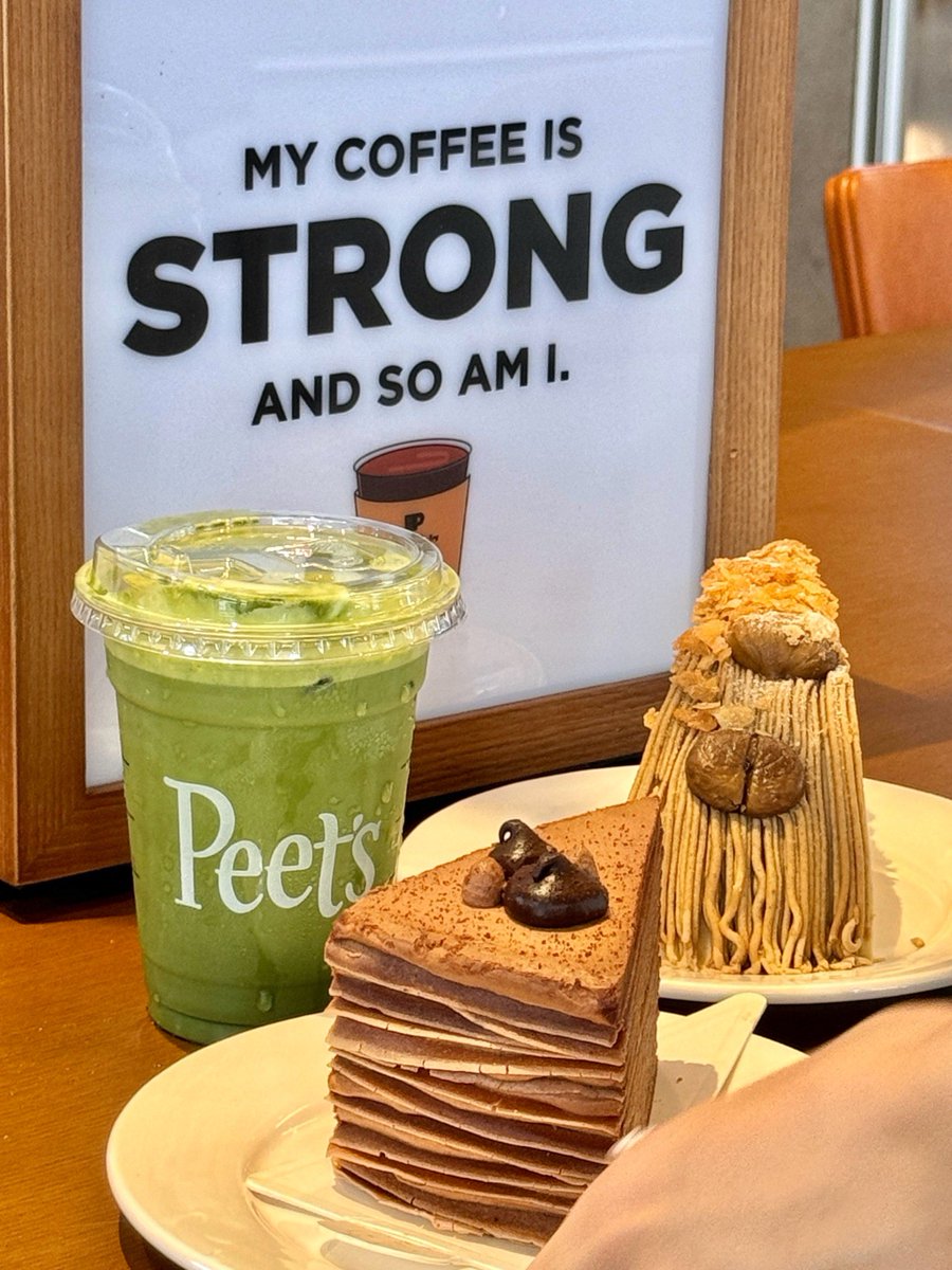 EneidaBene2z's tweet photo. Just had the BEST matcha latte and red bean mochi at the new cozy café in downtown! The mochi was chewy, the latte was perfectly sweetened, and the staff was so friendly—10/10 will be back soon ， https://t.co/3QfQrWDcng