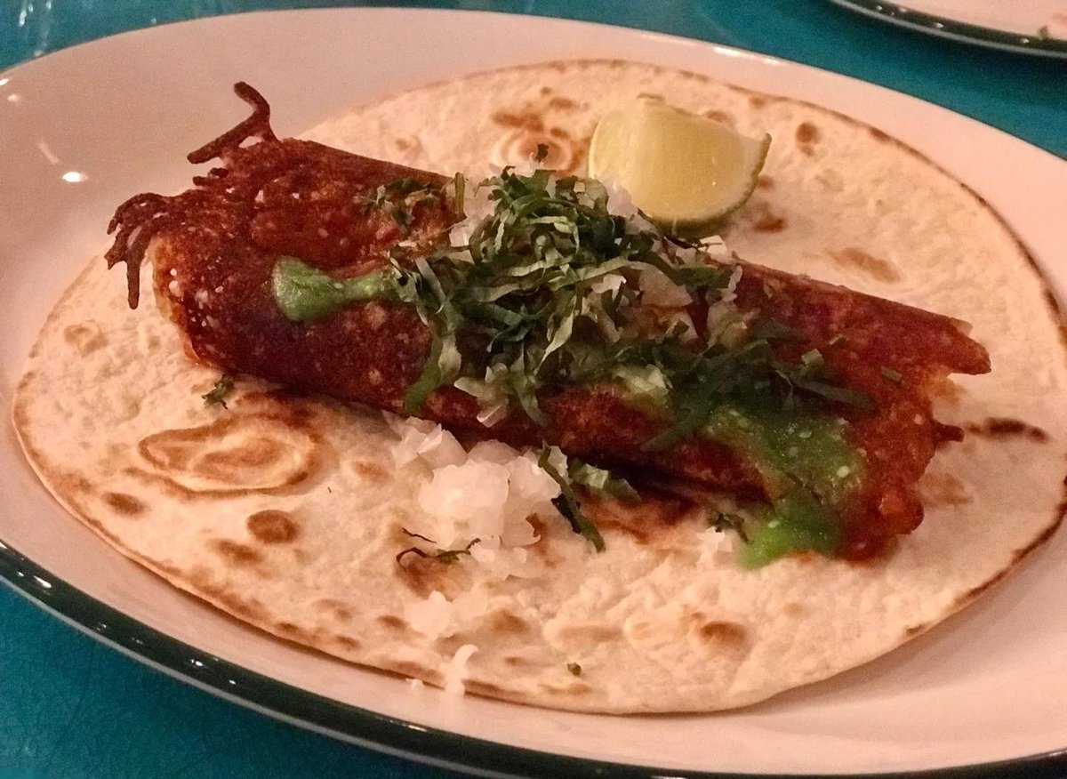 MargeCanniddbs's tweet photo. Craving authentic Mexican street food Our loaded al pastor tacos, topped with pineapple u0026 fresh cilantro, hit different—sun-kissed flavors in every bite  #StreetFoodVibes https://t.co/jJdW8ykaVf