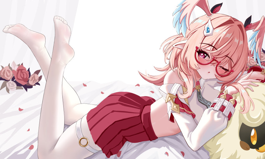 DuchessBelle519's tweet photo. Let’s try something new~ who wants to join the cutest Duchess ever for some cuddles? I bet you all do, so why not try to earn my favor to do so?

It’s the perfect occasion, she’s a little mad, so try to calm her down~ go on, I know you’re entranced by my socks~

#2DFD #feetfetısh https://t.co/ixgQ8oKbVS
