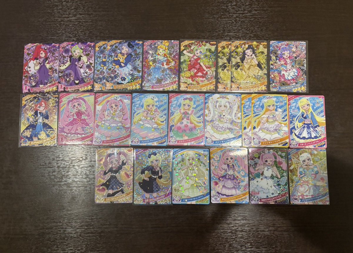 yu0419mitsu's tweet photo. 求追加、無印一弾みつきバズリウムサイン
厳し目に見ているもの、出し惜しみがあるためご返事にお時間頂きます🙇‍♀️ https://t.co/xEfYGGaWOq