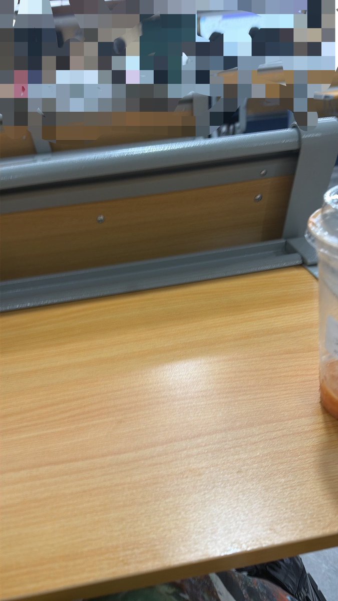 fugerna778's tweet photo. 好累上课 https://t.co/DFfUrHYpir