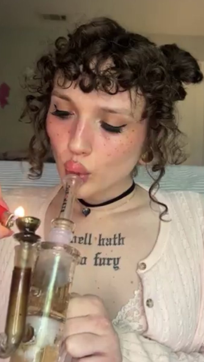 dangerdoll__1's tweet photo. come take a hit with me? https://t.co/0TnlAQrUoA