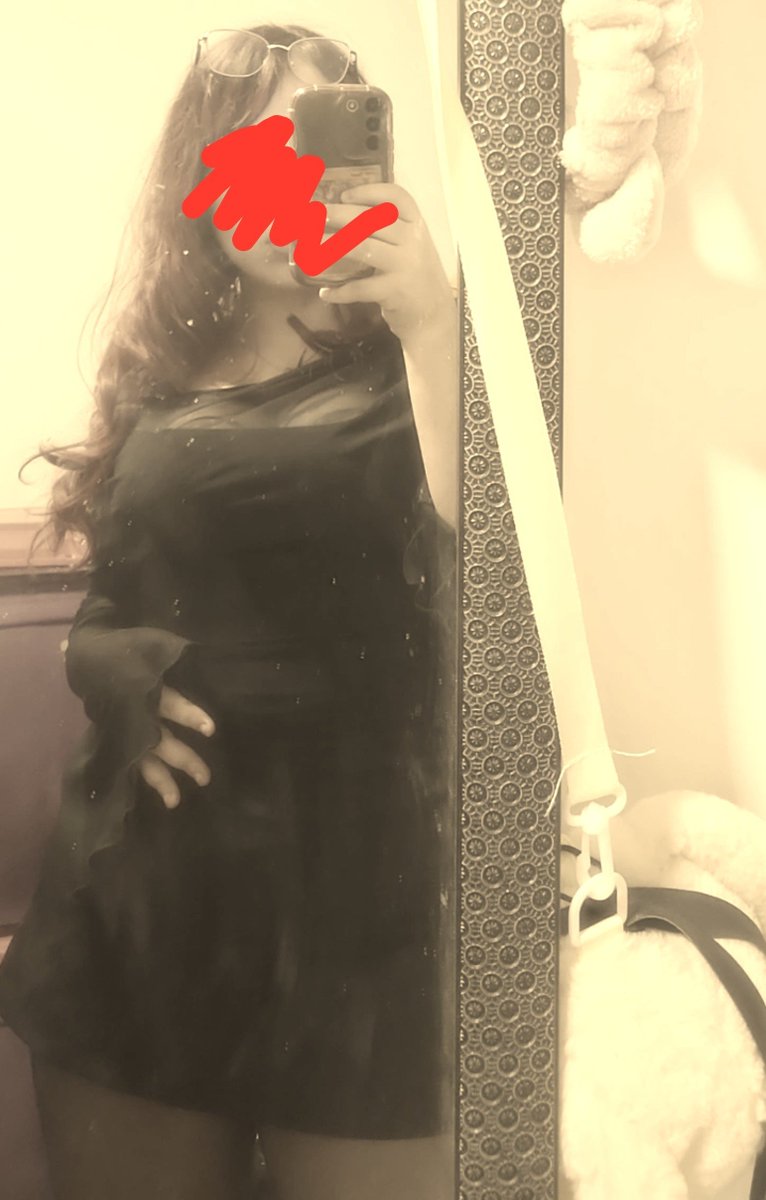 jisu_us's tweet photo. Looking for a sugar daddy to spoil me Telegram Jisu78 https://t.co/iUX8Siva35
