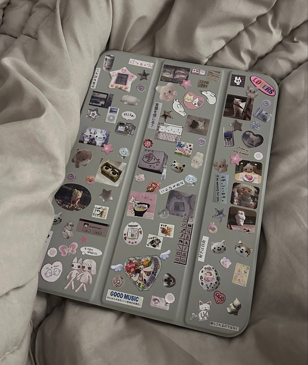 riverfllows's tweet photo. Look at my new case 
#ILOVEMYCASE ⸜(｡˃ ᵕ ˂ )⸝♡ https://t.co/CZyULPGUE5