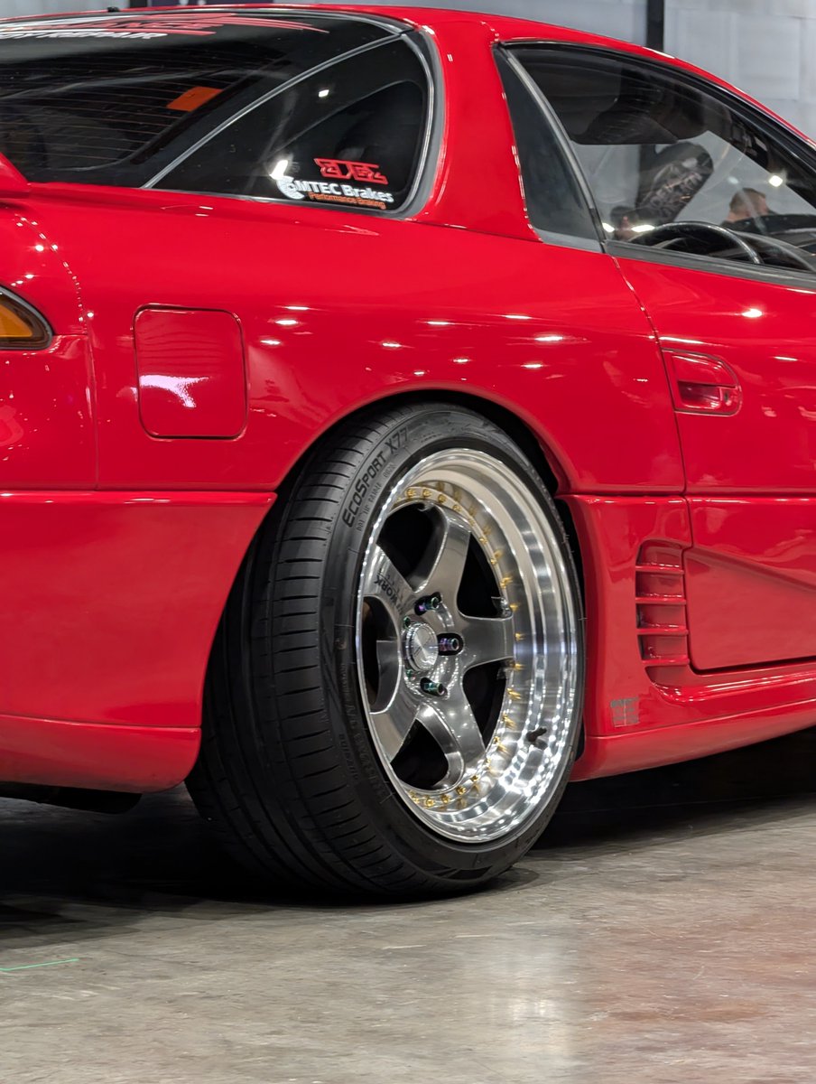 SomethingRio's tweet photo. Some of my favourite wheel shots from #ultimateshow https://t.co/ZNhb5Apgf0
