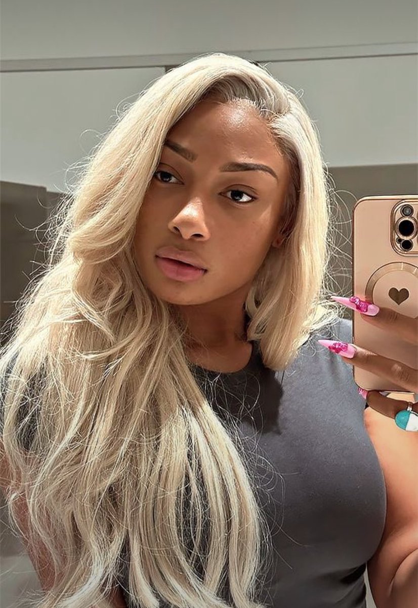 Danbewicked's tweet photo. @theestallion Megan please…Megan hear me out https://t.co/vJODaiuvP3
