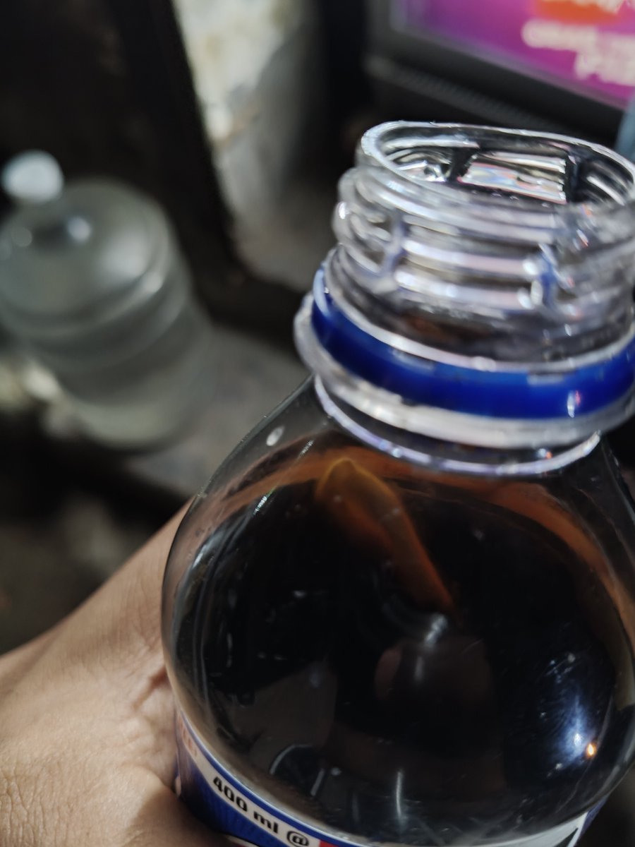 jr_dingg's tweet photo. ⚠️ SERIOUS FOOD SAFETY WARNING — @PepsiCo
I purchased a seal-packed 400 ml Pepsi bottle (MRP ₹20) and found a foreign object inside the bottle. The bottle appeared sealed at the time of purchase, which raises serious concerns about manufacturing, quality control and food safety. https://t.co/zJwfOkIjUp