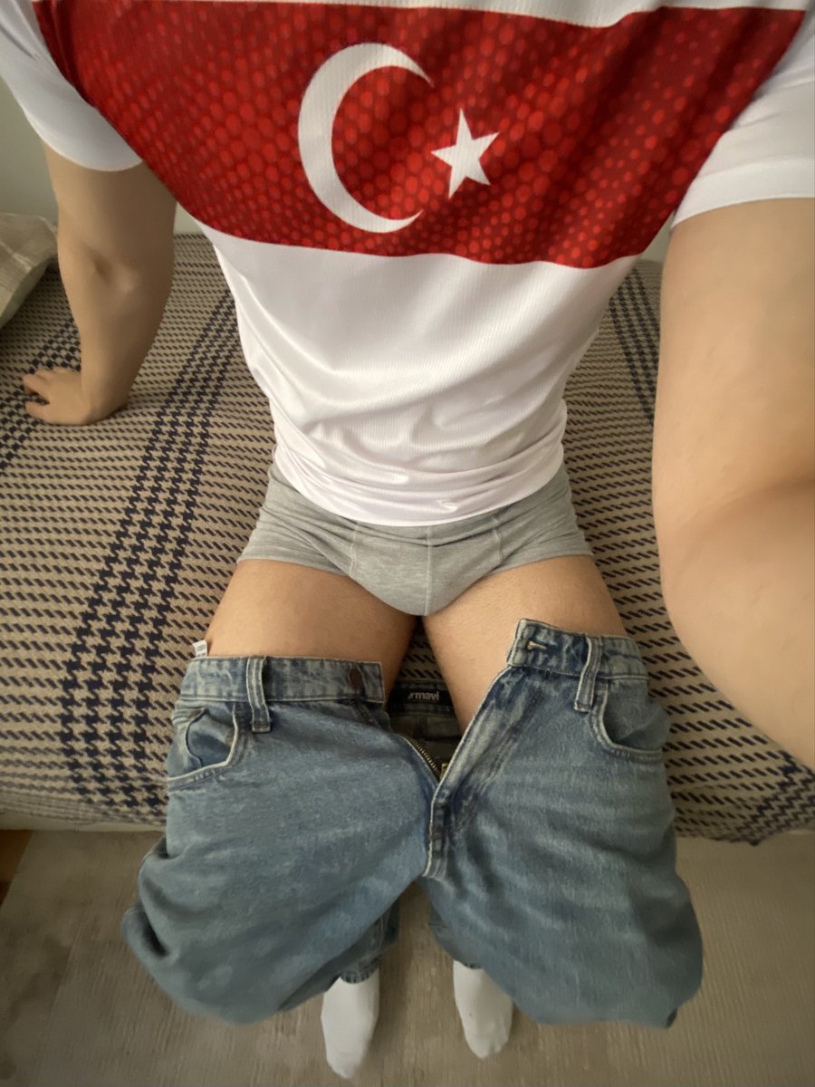 00sfeet's tweet photo. Bacak masajı bilen var mı
#ayak #44numara #ayakfetişi #köle #feet #fetish #manfoot #malefeet #straightfeet #finansalköle #footfetish #alphafoot #ayakkölesi #findom #master #turkishgod https://t.co/PTQSX8Q2iN