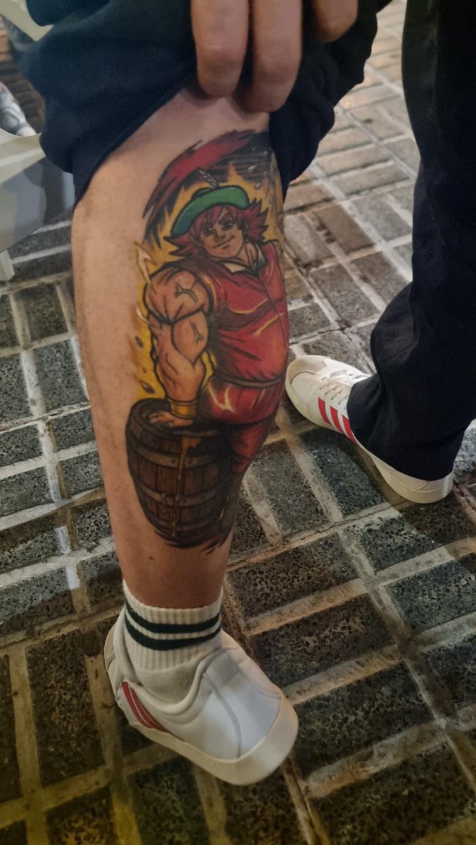 rancio's tweet photo. Solo paso para deciros que un colega de San Pablo ha mezclado a Goku y Gambrinus y está guapísimo jajajajajja https://t.co/mNWGByWoNa