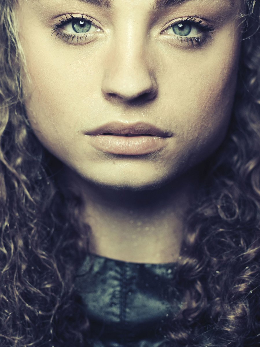 NathanEvan7lx7's tweet photo. the literal brain damage and my reversed cervical spine might be why 🤪 https://t.co/ivM2iZbio9