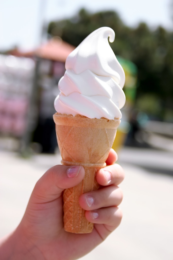 CourtneyKeaybk's tweet photo. [Nothing beats the first bite of ice cream on a sunny afternoon—sweet, cold, and pure joy in a cone!]， https://t.co/aumruJQQa8