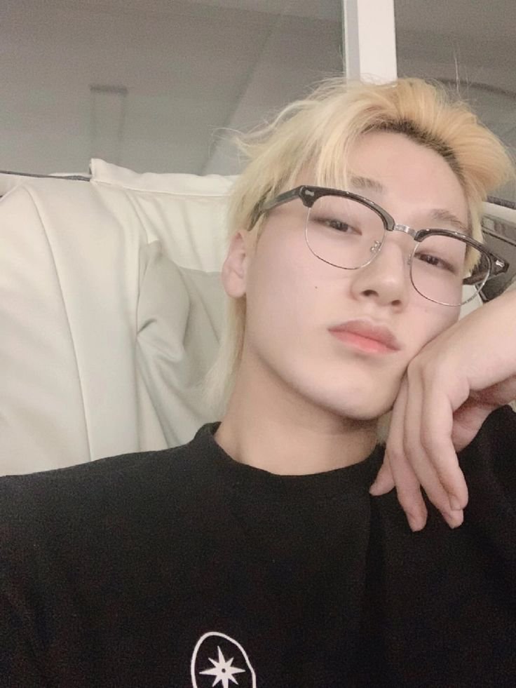 choideokki_'s tweet photo. .𖥔 ݁ ˖#kpoptwt 〃・ ! . Intro (again) 

ㅤㅤ  𓄲  𓏼  Sam 𓈒   ! 
— he/they | 8teen | multistan  ٩       ۶
( ★ ) Ults:  p1h, atz, nct 
๑ Semis: svt, riize
͙͘͡★ bias: shota, sansang, ty, Yushi, DK...
𓏵 dni: only gg/bg 
↻/♡ are very appreciated!! ☆

[ #moots #stantwt ] https://t.co/fujVRBb4cn