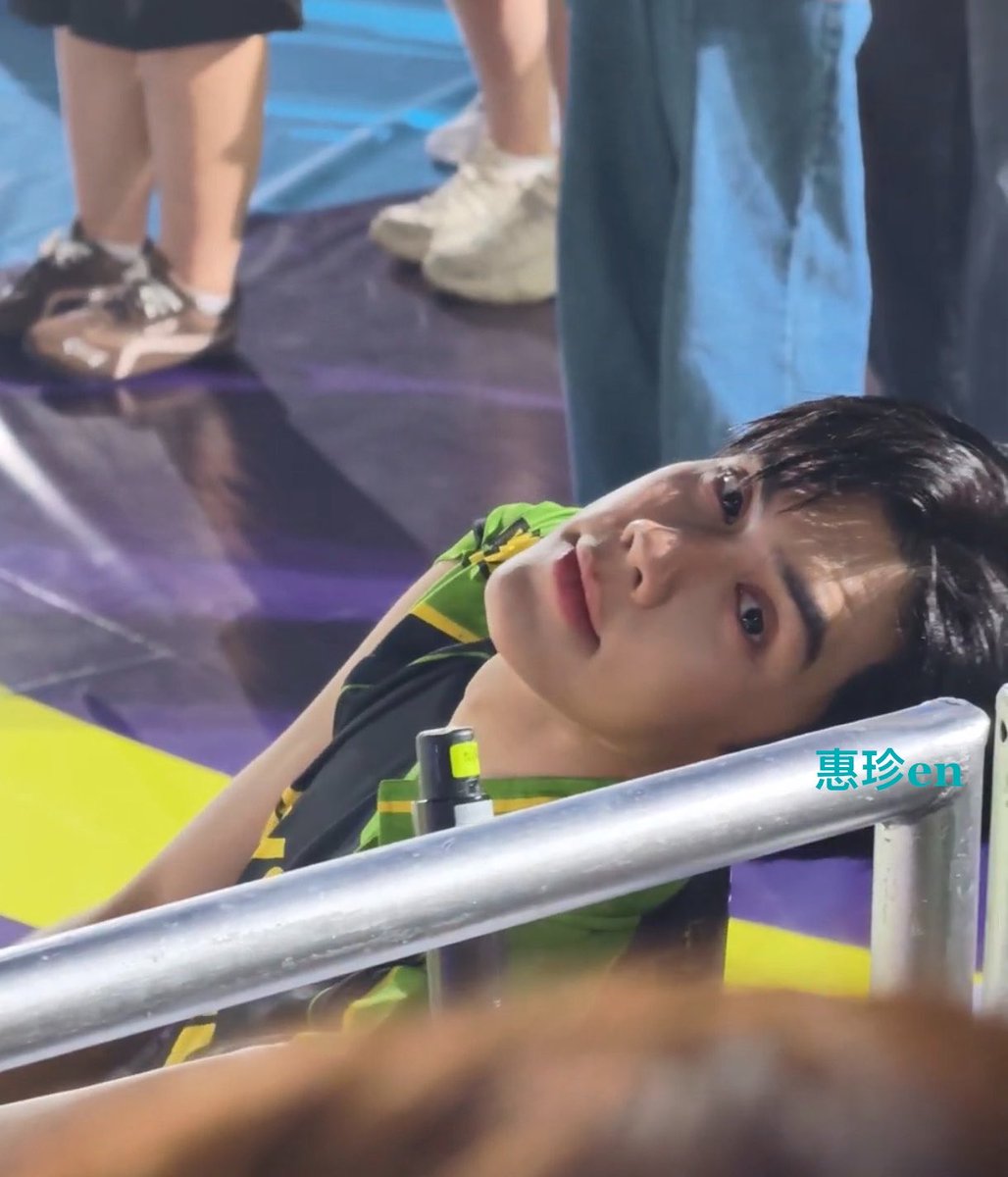 en270211's tweet photo. อยากเลี้ยงจังแต่งึนกินข้าวเองยังแทบไม่มี😔 https://t.co/GfFaX6NPoJ