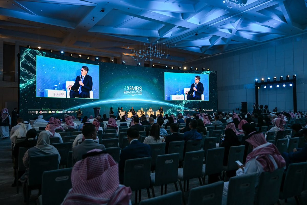 AlRiyadh's tweet photo. تحت رعاية سمو ولي العهد.. سمو وزير الحرس الوطني يفتتح أعمال النسخة الرابعة من قمة الرياض العالمية للتقنية الحيوية الطبية 2026.

https://t.co/WGAZLf8oGa https://t.co/7S9KxFTpAp