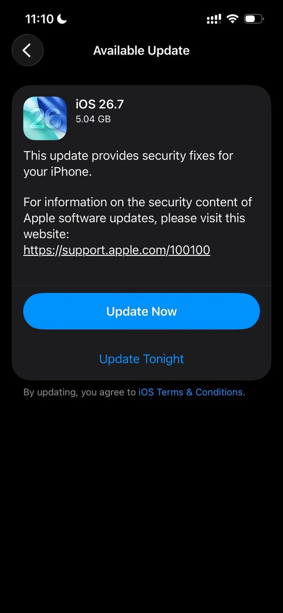 enco_tm's tweet photo. @StevenLathoud semblerait qu'il y ait un bug, ça affiche "IOS 27 available", mais quand je clique dessus, ça me met vers une page pour télécharger 26.7 .. https://t.co/UF22MS4Sxn