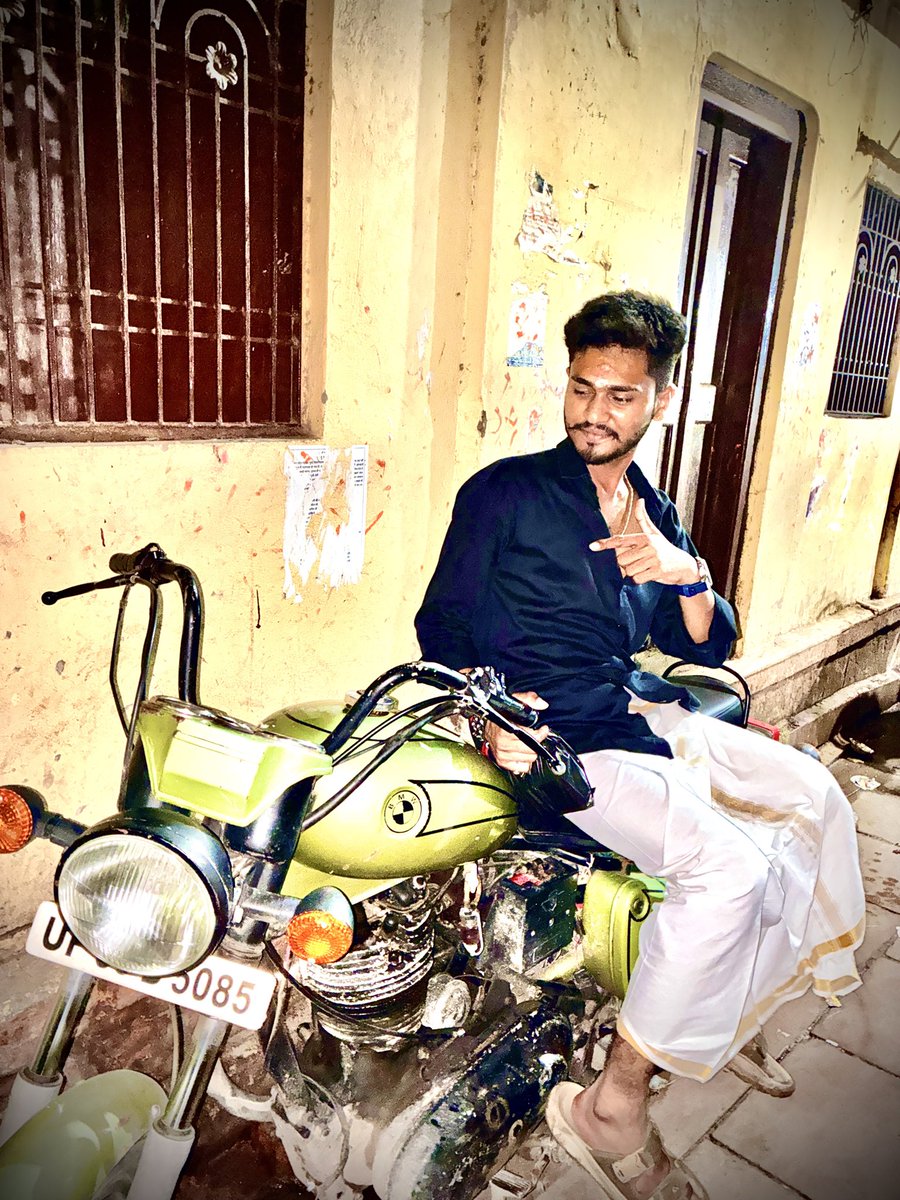 saah_rohit's tweet photo. #kashi #Banarsh #Varanasi  #Bhu #rohitsaah #Tourwithme #nationfirst  #india #IndianCulture #TourwithRohitsaah #Jharkhand #Pmo https://t.co/b4QyAykzu3