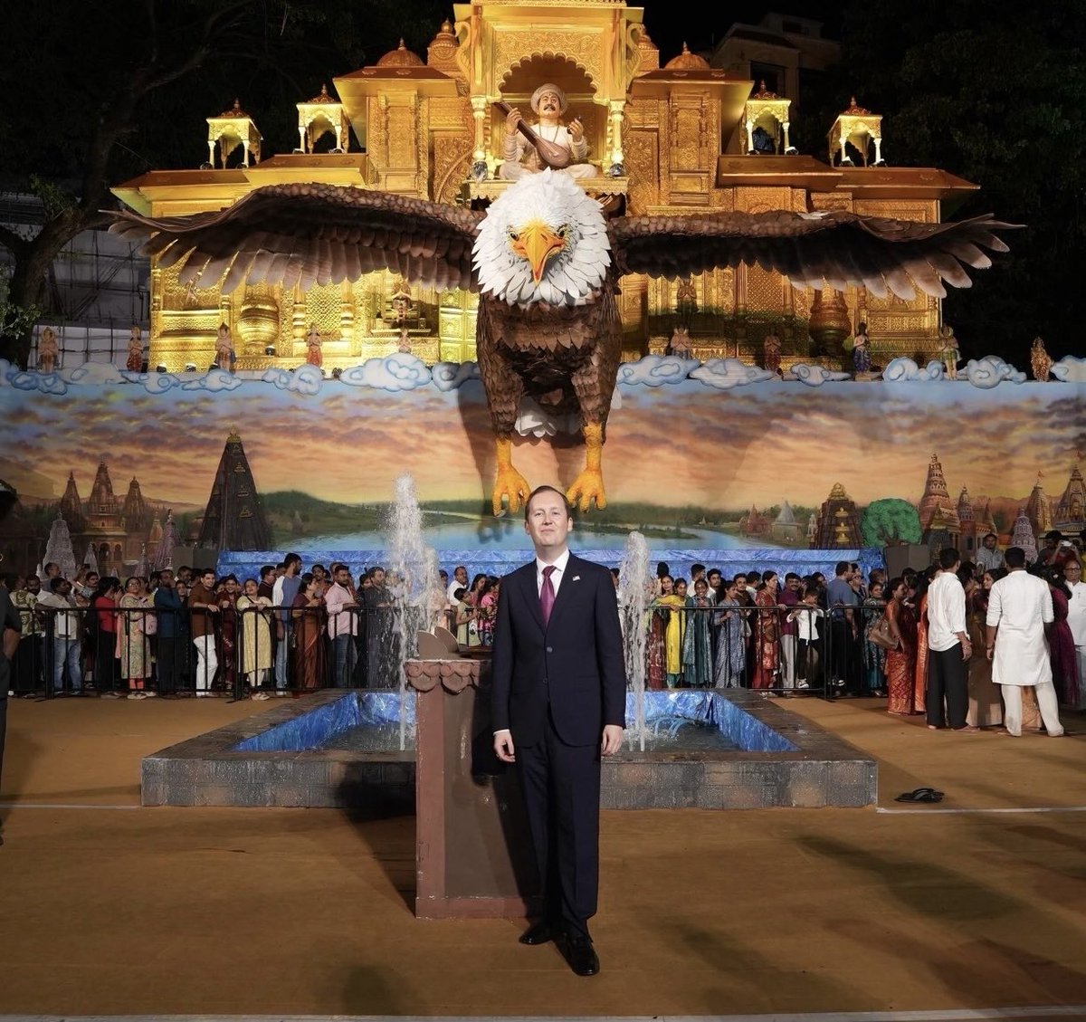 USAmbIndia's tweet photo. Delighted to visit Mumbai Cha Raja and Lalbaugcha Raja. A truly vibrant expression of faith and community that brings people together. Wishing everyone celebrating a wonderful Ganesh Chaturthi. https://t.co/32XzTxbzmw
