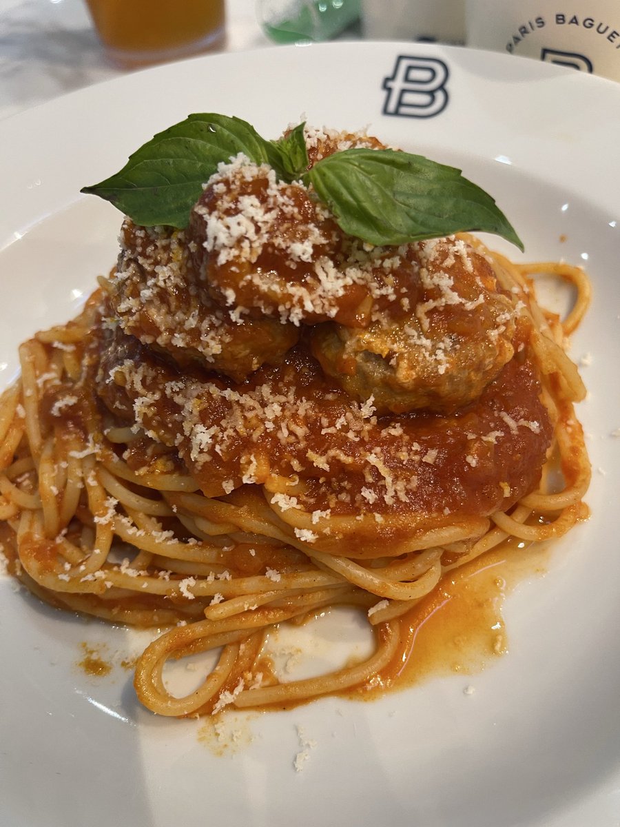 mille36068's tweet photo. spaghetti and meatballs https://t.co/31Tu8zEet7