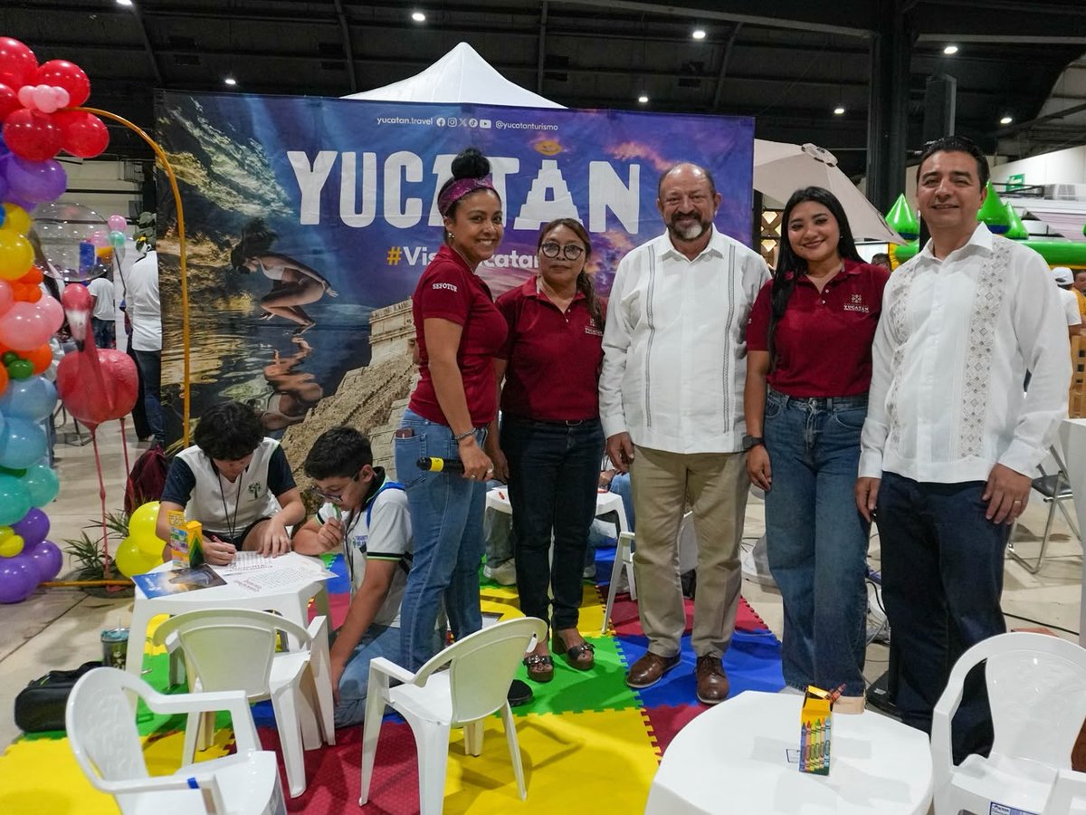 DarioFlota's tweet photo. Participamos en la Feria de los Derechos y Valores de las Niñas, Niños y Adolescentes del DIF Yucatán.

Fue un gusto recibirles en nuestro stand, escuchar sus propuestas y darles voz para expresar sus ideas y sueños. ✨

#RenacimientoMaya #YucatánTurismo #SantuarioMaya https://t.co/8a9ypK3Uib