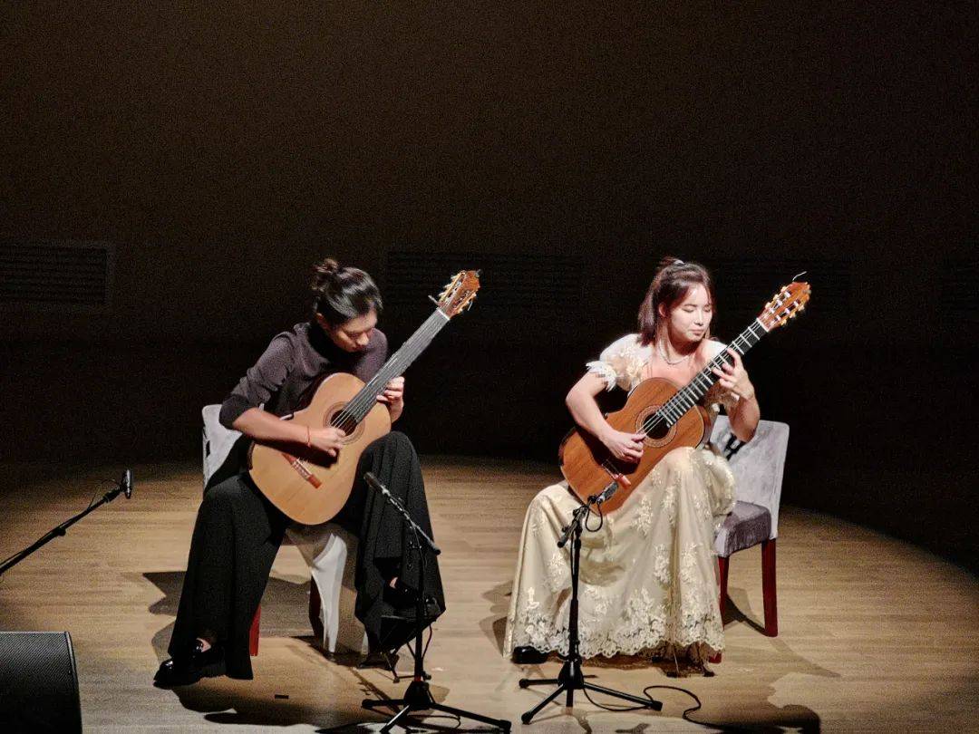 EverettTrumm's tweet photo. Increíble concierto de guitarra esta noche en Madrid! Los acordes me transportaron directamente a mis paisajes soados. ， https://t.co/uxbzaamX2L