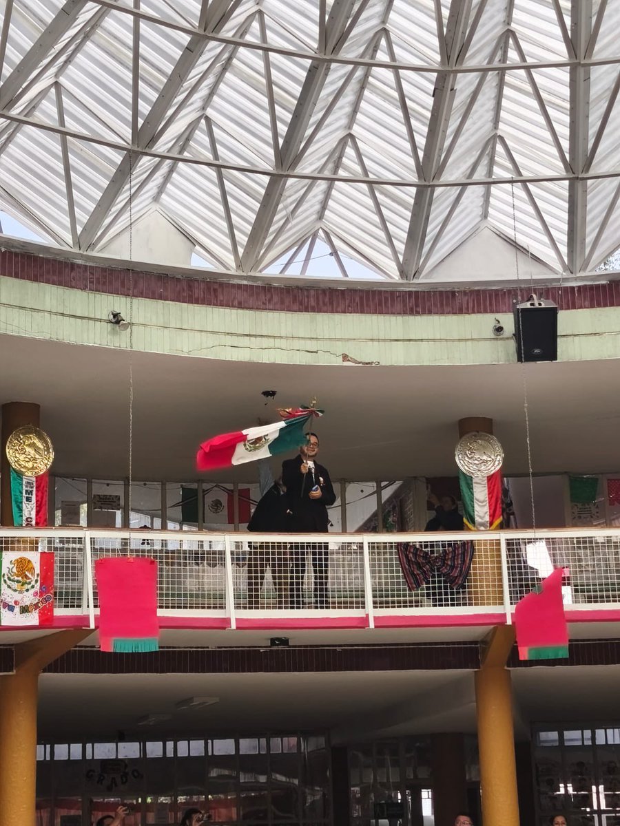 hectordokas's tweet photo. JN “LAURA MÉNDEZ DE CUENCA”, CCT. 15EJN0105B.
@SEP_mx @secti_edomex https://t.co/tovYTuXNA5