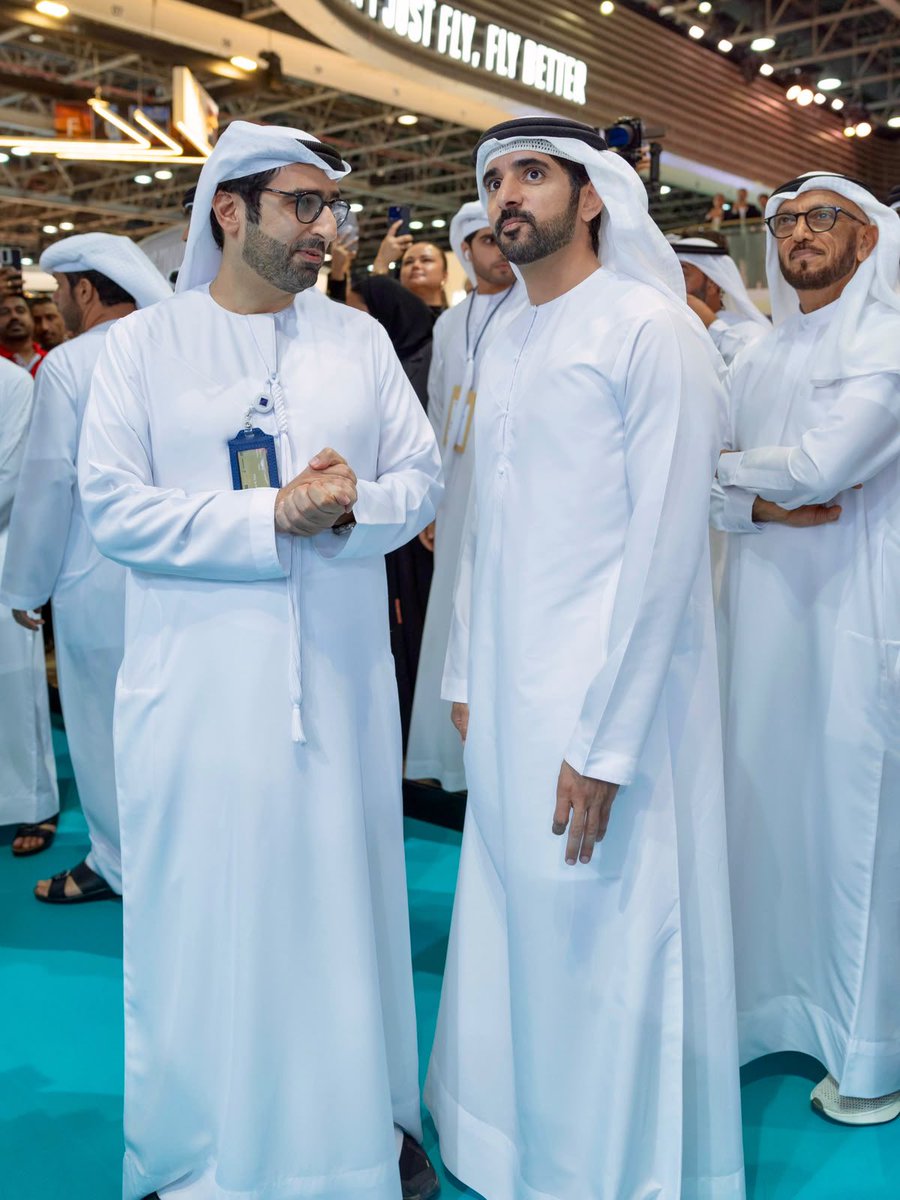 Mohd_AlRais's tweet photo. سعداء بإطلاق موقع الريس للسفريات الجديد
🌐 https://t.co/Qcpu4fUHXH

وتشرّفنا بتوقف سمو الشيخ حمدان بن محمد بن راشد آل مكتوم في منصة الريس للسفريات خلال معرض سوق السفر العربي، في لحظة نعتز بها وتمنحنا دافعاً لمواصلة الابتكار وتطوير تجربة السفر من دولة الإمارات إلى العالم. 🇦🇪

#الريس_للسفريات #سوق_السفر_العربي #ATM2026 #دبي