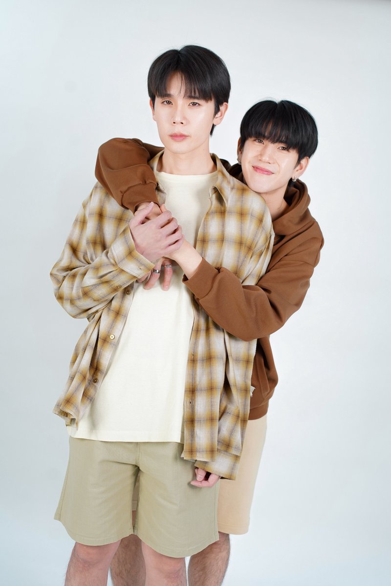 bakabe_ru's tweet photo. มันชินมืออ่ะเนอะ  ส่วนสูง ความกว้างของไหล่ มันพอดิบพอดีอ่ะเนอะ

🥑🌊
#jimmyyjp #sea_tawinan 
#jimmysea #จิมมี่ซี https://t.co/CqeDhDTAsZ