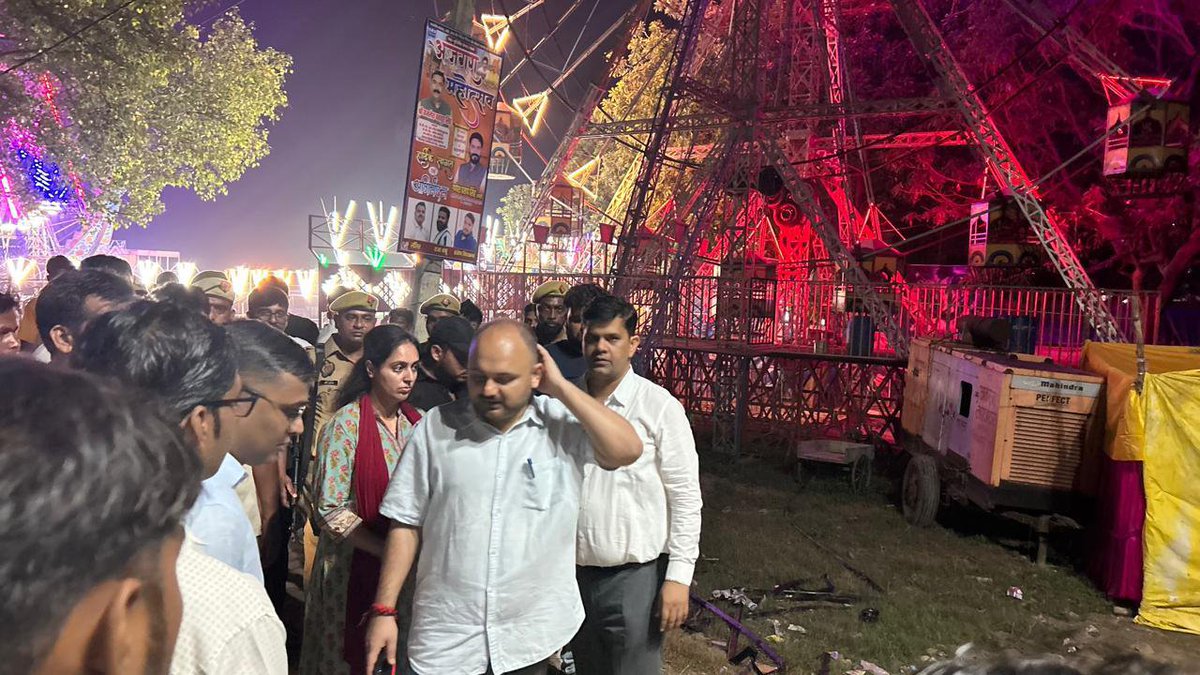 dmpratapgarh's tweet photo. आज दिनांक 14 सितंबर 2026 को यक्ष-युधिष्ठिर संवाद स्थल पर आयोजित होने वाले तीन दिवसीय अजगरा महोत्सव-2026( द ग्रेट अजगर डिबेट) की तैयारियों के संबंध में स्थलीय भ्रमण कर व्यवस्थाओं का जायजा लिया गया।भ्रमण के दौरान आयोजन स्थल पर मंच, दर्शक दीर्घा, साफ-सफाई, पेयजल, विद्युत, प्रकाश व्यवस्था, पार्किंग, सुरक्षा एवं अन्य आवश्यक व्यवस्थाओं का निरीक्षण करते हुए संबंधित अधिकारियों को सभी तैयारियां समयबद्ध एवं सुव्यवस्थित ढंग से पूर्ण करने के निर्देश दिए गए।अजगरा महोत्सव को भव्य, गरिमापूर्ण एवं सफल आयोजन के रूप में संपन्न कर��ने के लिए सभी संबंधित विभागों को आपसी समन्वय के साथ कार्य करने के निर्देश दिये गये।