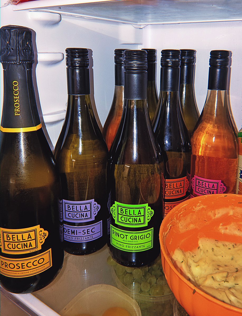 BELLACUCINA1814's tweet photo. Tell me you're an alcoholic, without telling me you are an alcoholic: 
🙃🙃🙃🍷🍷🍷 https://t.co/cRol4ItDmw