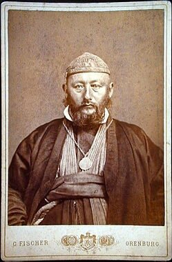 Turkjeet's tweet photo. @realillyrian668 @GoldenSaka The blond blue eyed scythian men in question https://t.co/oTfdLWmLVv