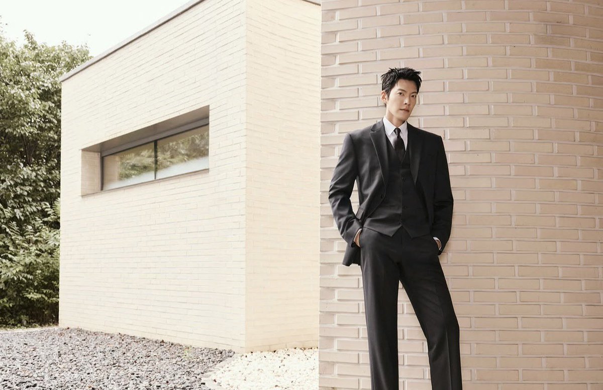 dolgolaeui's tweet photo. Kim Woo Bin #kimwoobin #theheirs #alienoid #uncontrollablyfond #school2013 #woobinkim #blackknight #officerblackbelt #ourblues #geniemakeawish #theconartists #๊น์ฐ๋น #้ๅฎๅฝฌ You can also follow his official IG account: ____kimwoobin (Look for the blue check mark) https://t.co/PHNLbtdnz5