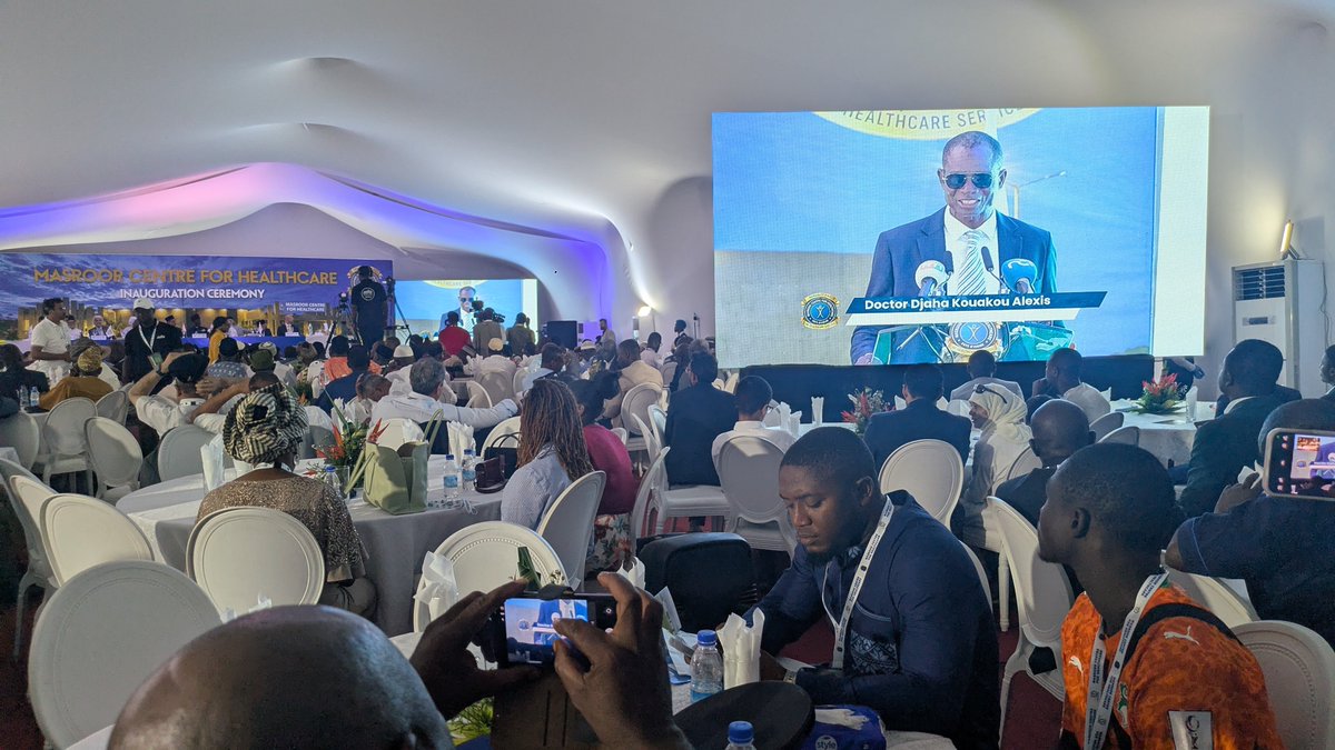 MasroorCentre's tweet photo. The #MCH_inauguration ceremony is live now with distinguished guests expressing gratitude appreciation and messages of support for the hospital, acknowledging how it will help alleviate the pain of suffering humanity in this part of the world.
Watch now on YouTube. Linked 👇 https://t.co/WTgqjnLrH4