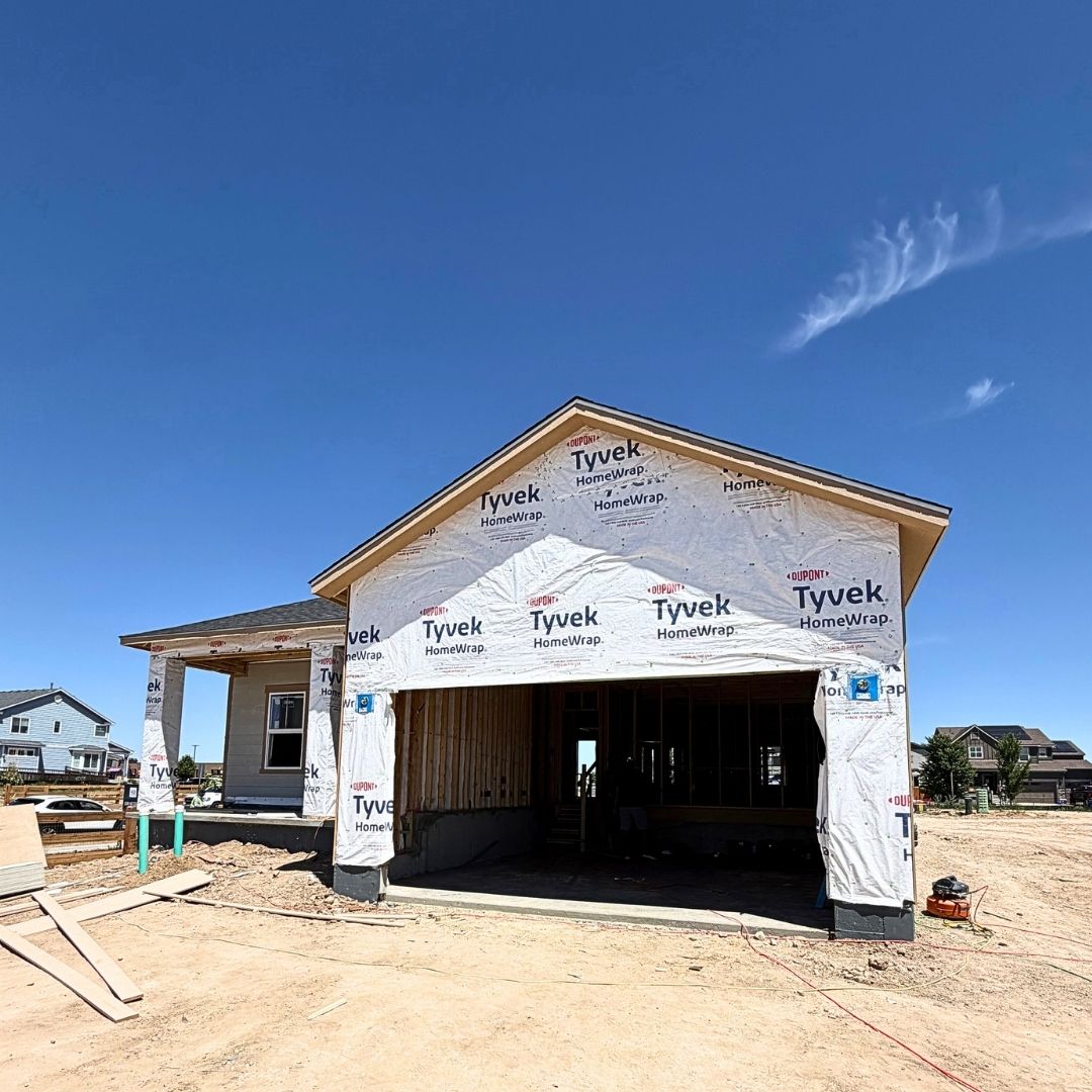 kbhome's tweet photo. At KB Home, we design our spacious open floor plans with extra storage, &amp; beautiful indoor/outdoor living areas so that you can enjoy everything you want and need in one place. #KBHome #NewHome 

Learn more! → https://t.co/UdDMlbbpVj 

📸 – As seen at KB Home Brighton Crossings https://t.co/HIM7zmq5Zn