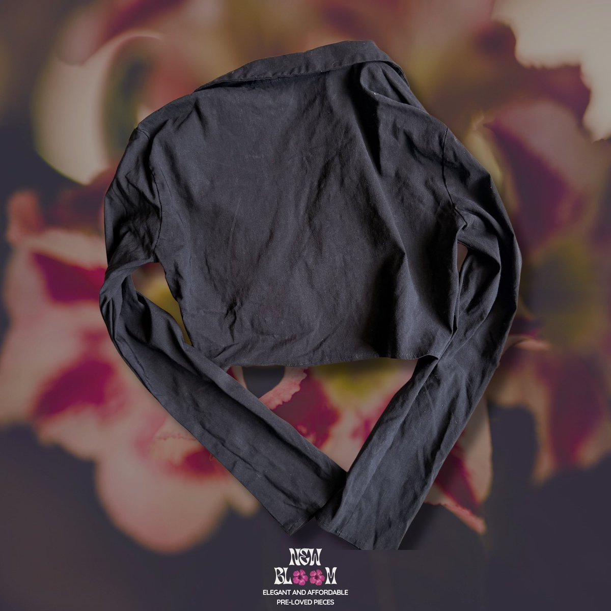 NewBloomNG's tweet photo. Long-sleeved pretty black top available for sale 🌸
Size: UK 6
Price: N5,000 https://t.co/cT0FV7kCDR