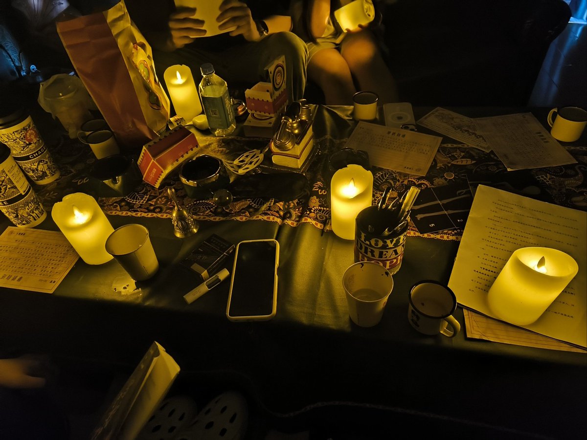 BG44p's tweet photo. Just survived a mind-blowing murder mystery at the new escape studio—logic twists, dramatic clues, zero lag! My brain’s still racing, and I’m already booking the next round. #TabletopFun #GameNightVibes https://t.co/iBZDUPV1Yx