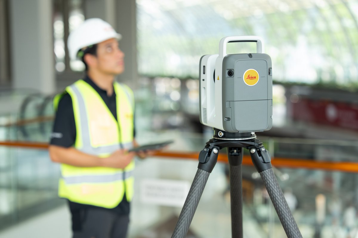 LeicaGeosystems's tweet photo. Cities are constantly evolving, and the teams behind them need tools that can keep up. The #NewLeicaRTC series helps teams capture and document the spaces that cities depend on. Find the Leica RTC scanner for your next project: https://t.co/x8W1ZUFMAV https://t.co/z6OAHGjwKM