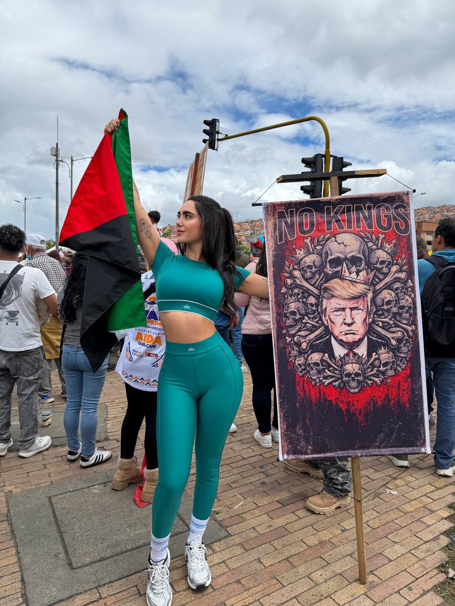 MuyEnojadoSoy's tweet photo. #SOS 🚨🇨🇴 Una activista aburrida con su visa Americana pide atención. 🇵🇸

— Gabriela Muñoz Olaya. 

@DeputySecState 🚨🇺🇸
@realDonaldTrump ⬇️ https://t.co/4nuZQlY3g1