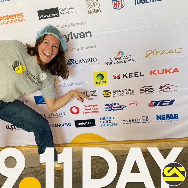 SignatureCRE's tweet photo. Signature Associates was honored to take part in the 9/11 Day of Service at Wayne State, packing 702 meals toward an incredible 190,000 for Forgotten Harvest!  Proud to honor 9/11 through service, unity &amp; giving back.

@911day #911Day #NeverForget #KnowSignature #GivingBack https://t.co/QeXEiX8N9J