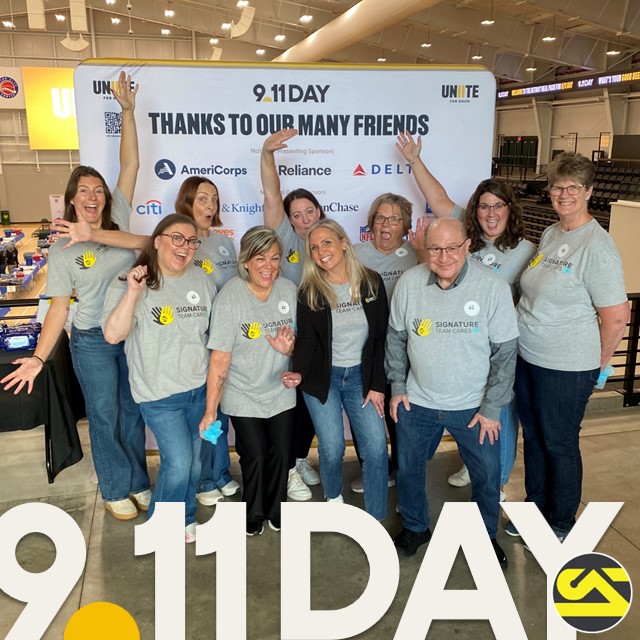 SignatureCRE's tweet photo. Signature Associates was honored to take part in the 9/11 Day of Service at Wayne State, packing 702 meals toward an incredible 190,000 for Forgotten Harvest!  Proud to honor 9/11 through service, unity &amp; giving back.

@911day #911Day #NeverForget #KnowSignature #GivingBack https://t.co/QeXEiX8N9J