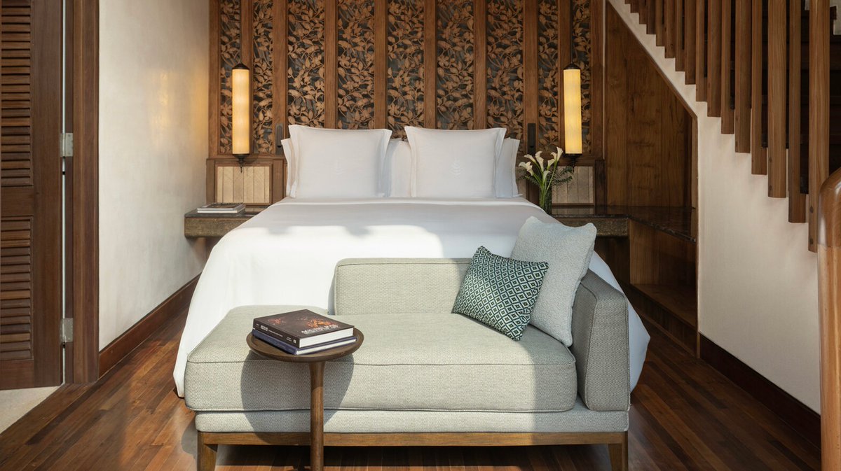 cppluxury's tweet photo. Four Seasons Resort Bali at Sayan unveils newly renovated suites

https://t.co/1Btg97Rc9Y (full article)

#FourSeasons #FourSeasonsBali #Bali #Sayan #luxuryhotels #luxuryhospitality #luxury #hotels #luxurysuites #SuiteLife @FourSeasons https://t.co/UxljxPtozk