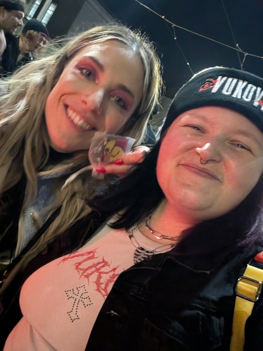 rebeccasitis's tweet photo. I see @Vukoviband again this week 🙂‍↕️ https://t.co/0cIwf2lvrb