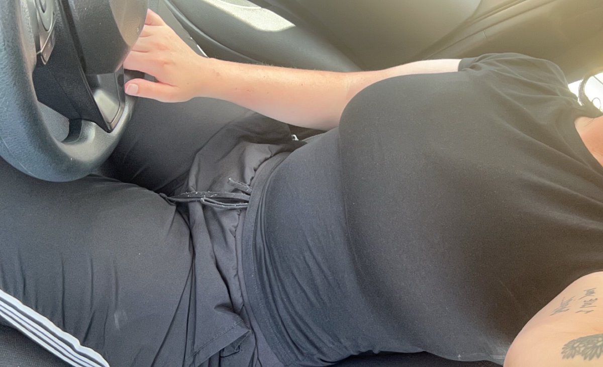 V1CED0LL's tweet photo. off to go piss in a cup! you wish it was you, huh? #nsfw #nsfwtwt https://t.co/E7QtIdYEAe