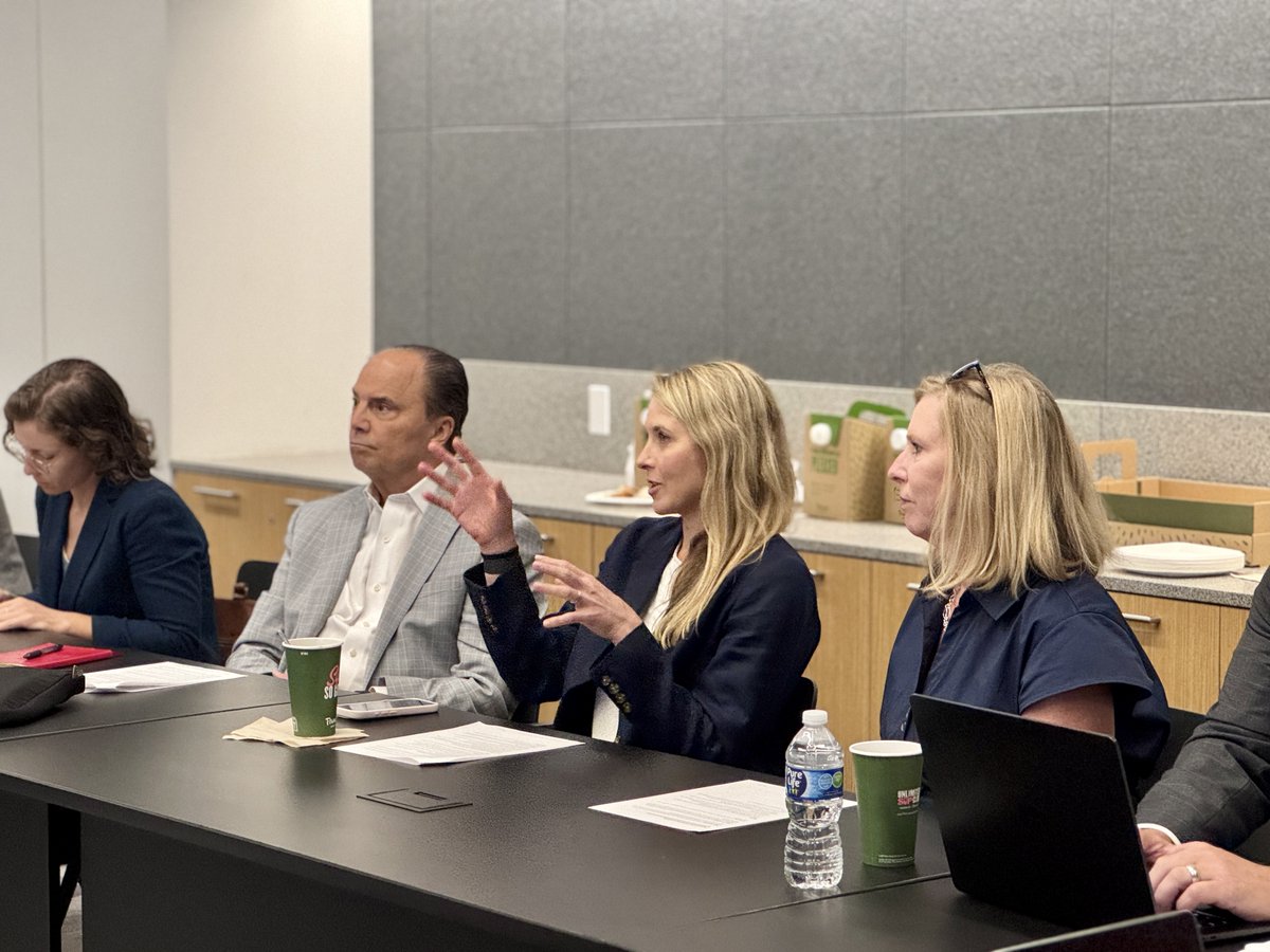 Speros_Florida's tweet photo. Today, Hannah Mae Merten, Executive Director of Strategy, joined Tampa Bay leaders to explore findings from the National Security Commission on Emerging Biotechnology and discuss the future of life sciences and biotech in our region. https://t.co/kR6aMXAbl8
