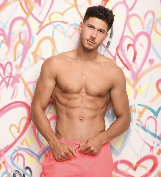 theislandtea's tweet photo. 🚨Jack Fowler is reportedly lined up for the next series of #LoveIsland All Stars, according to The Sun. https://t.co/esfRtt4ocV
