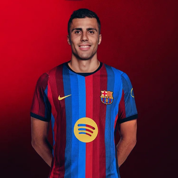 TouchlineX's tweet photo. 🚨 𝗡𝗘𝗪: Rodri has shared his thoughts about Barcelona's chances of winning the Champions League this season.

🗣️  “Yes, of course I think it’s possible. It’s that final step we need to take to establish ourselves and show Europe the team that we are.”

“I DON’T think we are the favourites. We have to understand where we’re coming from and what it takes to become champions.”

“This team still needs to improve several things before it can become CHAMPIONS.”

“I don’t think the Champions League is a competition about who is the BEST team. It’s a competition about MOMENTS and understanding how to deal with those moments.”

“If you ask me whether we have a chance of winning it, yes, that’s WHY I came here.”

On what Barcelona still need to improve:

“It’s about controlling those moments that can decide a knockout tie.”

“RED CARDS, penalties and perhaps not giving away more than you should. These are the things that determine whether you go through or get knocked out.”

“Sometimes it’s better to be a little LESS impressive offensively but be more CONSISTENT and SOLID.”

“The teams that have managed to win it have shown that.”

“But that also comes with EXPERIENCE. I’ve always said it: before you win, you have to LOSE and you have to LEARN.”

“Those of us who have managed to win important trophies know that.”

“I played in the Champions League many times before we were finally able to win it. Through those experiences, you learn, and players continue learning year after year.”